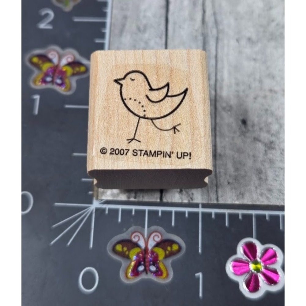 Stampin' Up! Small Bird Running Chick 2007 Rubber Stamp Wood #G105